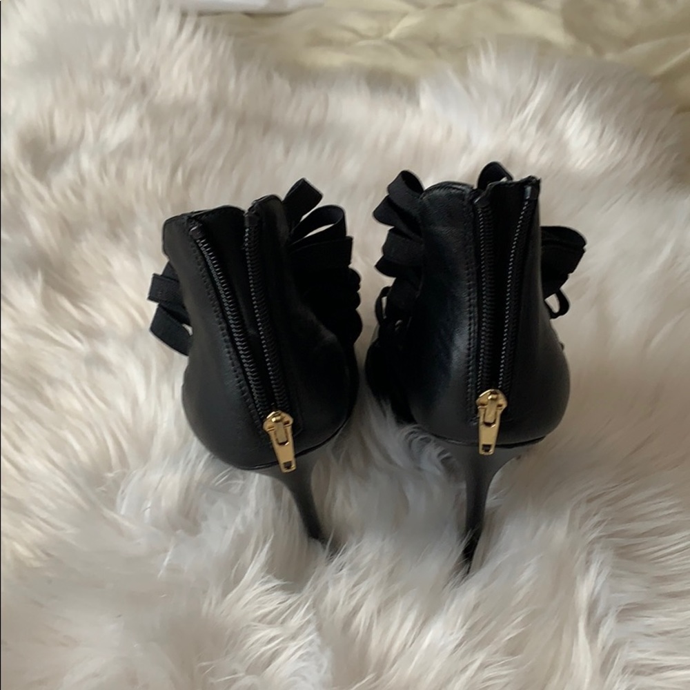 ⬇️REDUCED!! Steve Madden lace up black pumps - Picture 5 of 8